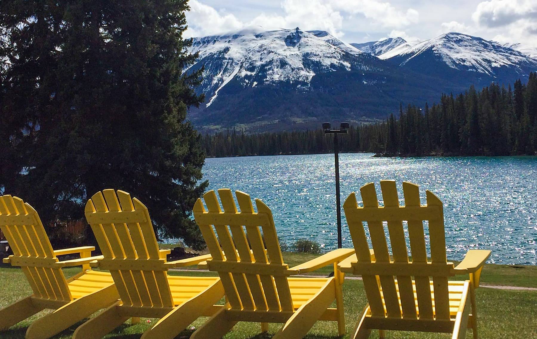 chairs lake mountains